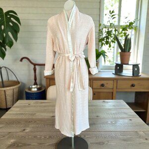 Natori Saks 5th Avenue Pink Robe Cozy Knit Embroidered Cuffs Self Belt Small